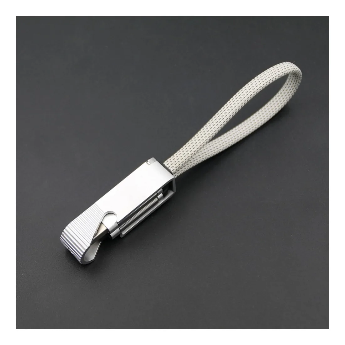 Porte-clés ouvre-bouteille avec câble USB-C / Lightning